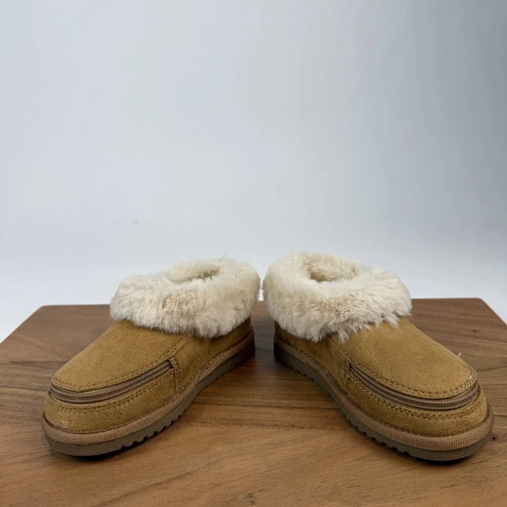 New Little Kids Billy Cozy Chestnut Fur Trim Lined Casual Slippers‎ Size 8 C NIB
